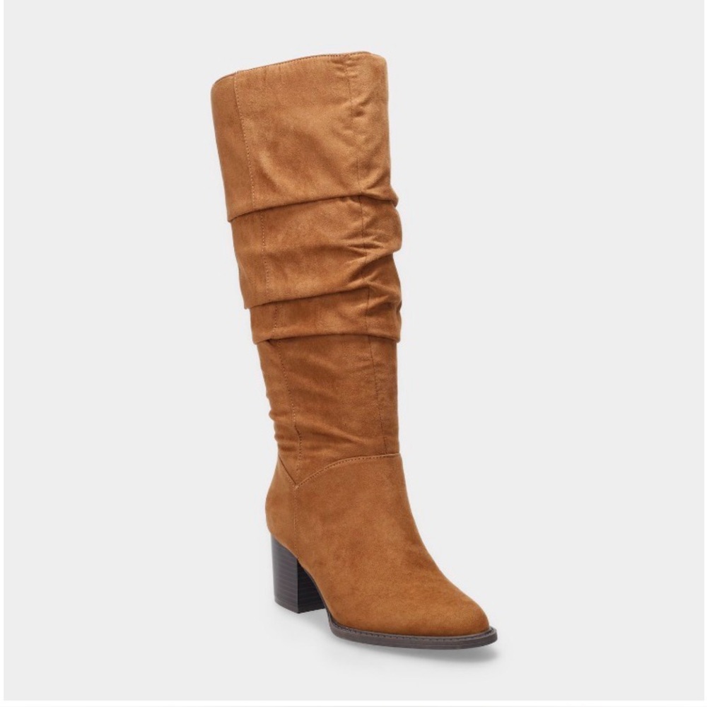 🚫SOLD🚫New Women’s Tall Scrunch Block Heals Brown Boots size 8